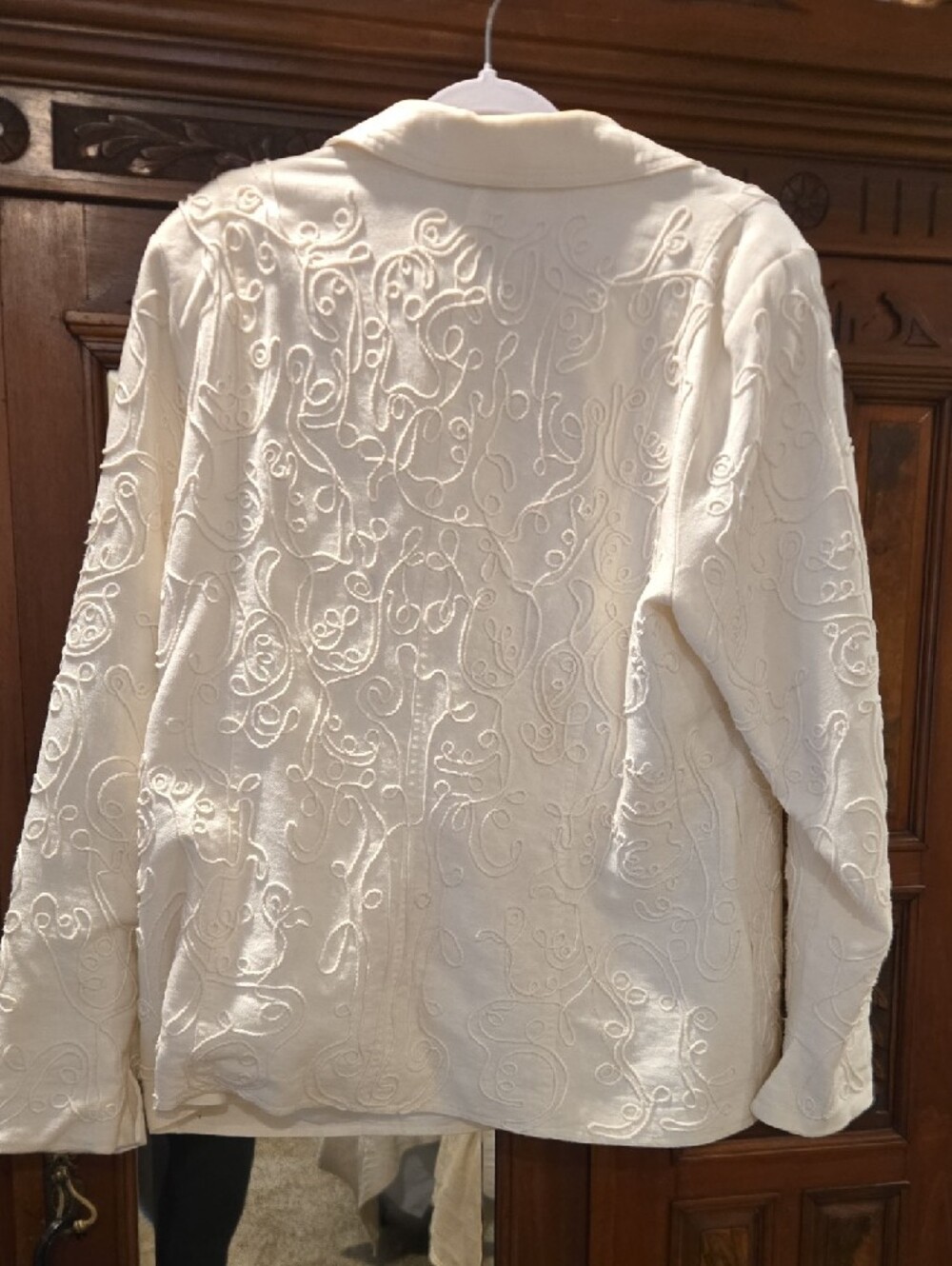 Dialogue Cream Embroidered Button-Front Jacket - Picture 2 of 5
